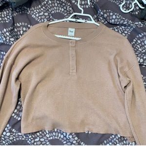 TNA Alamo Henley in Size Small